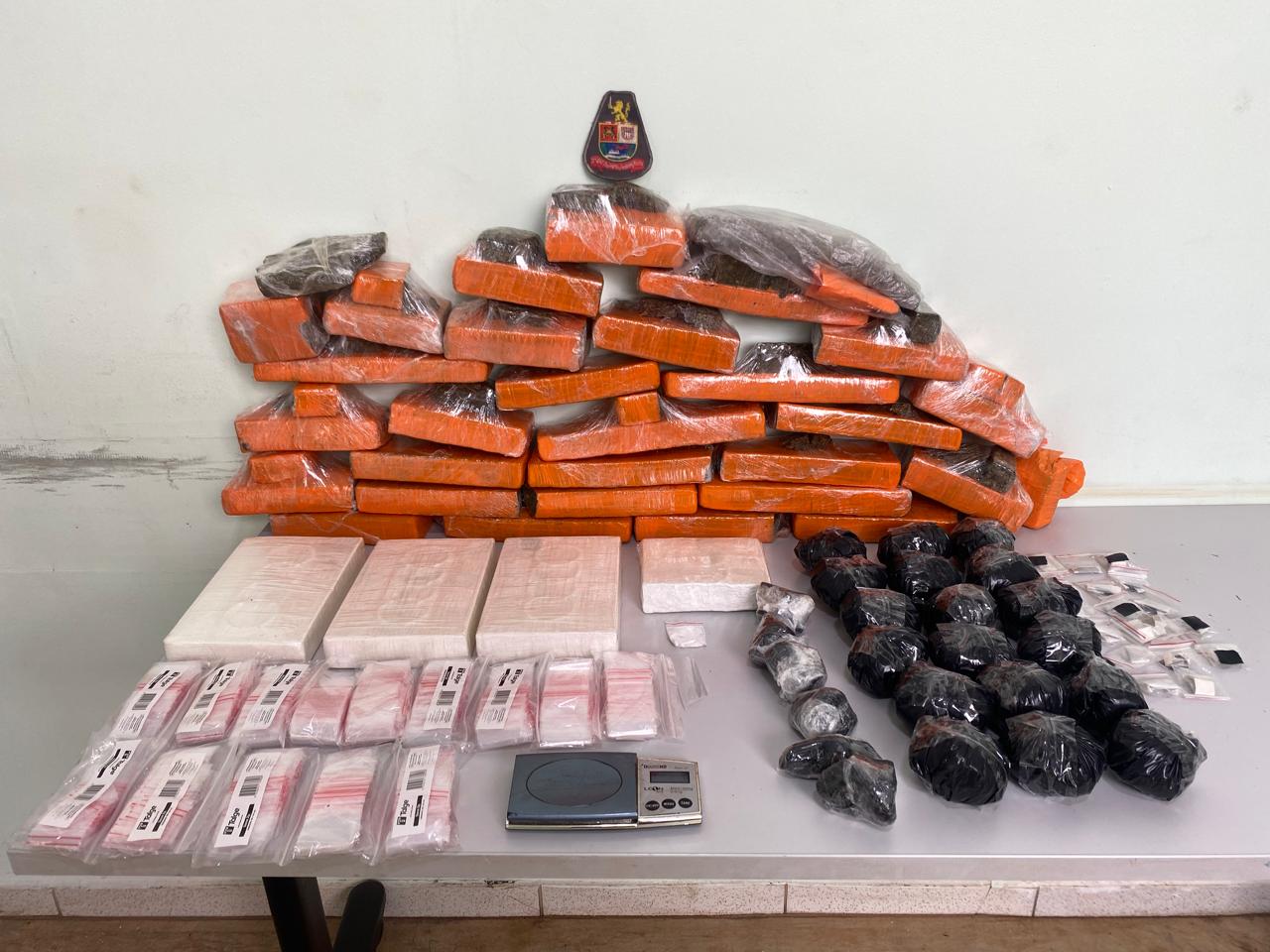 ​POLÍCIA MILITAR APREENDE MAIS DE 21 QUILOS DE DROGAS EM JAÚ