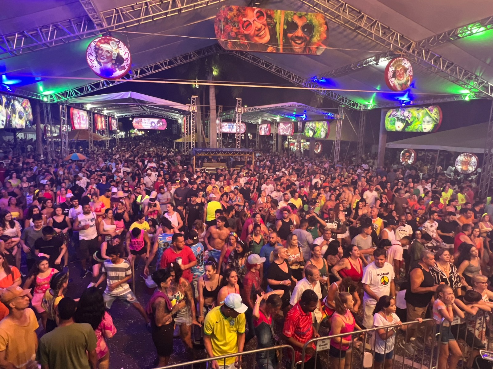 BARRA FOLIA 2025: CONFIRA A PROGRAMAÇÃO COMPLETA DO CARNAVAL MAIS ANIMADO DO INTERIOR.