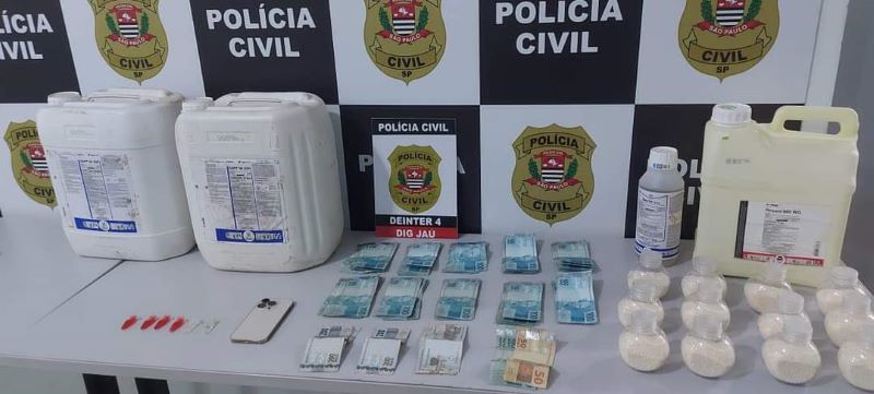 BARRA BONITA: HOMEM É PRESO COM DEFENSIVOS AGRÍCOLAS PELA POLÍCIA CIVIL DE JAÚ