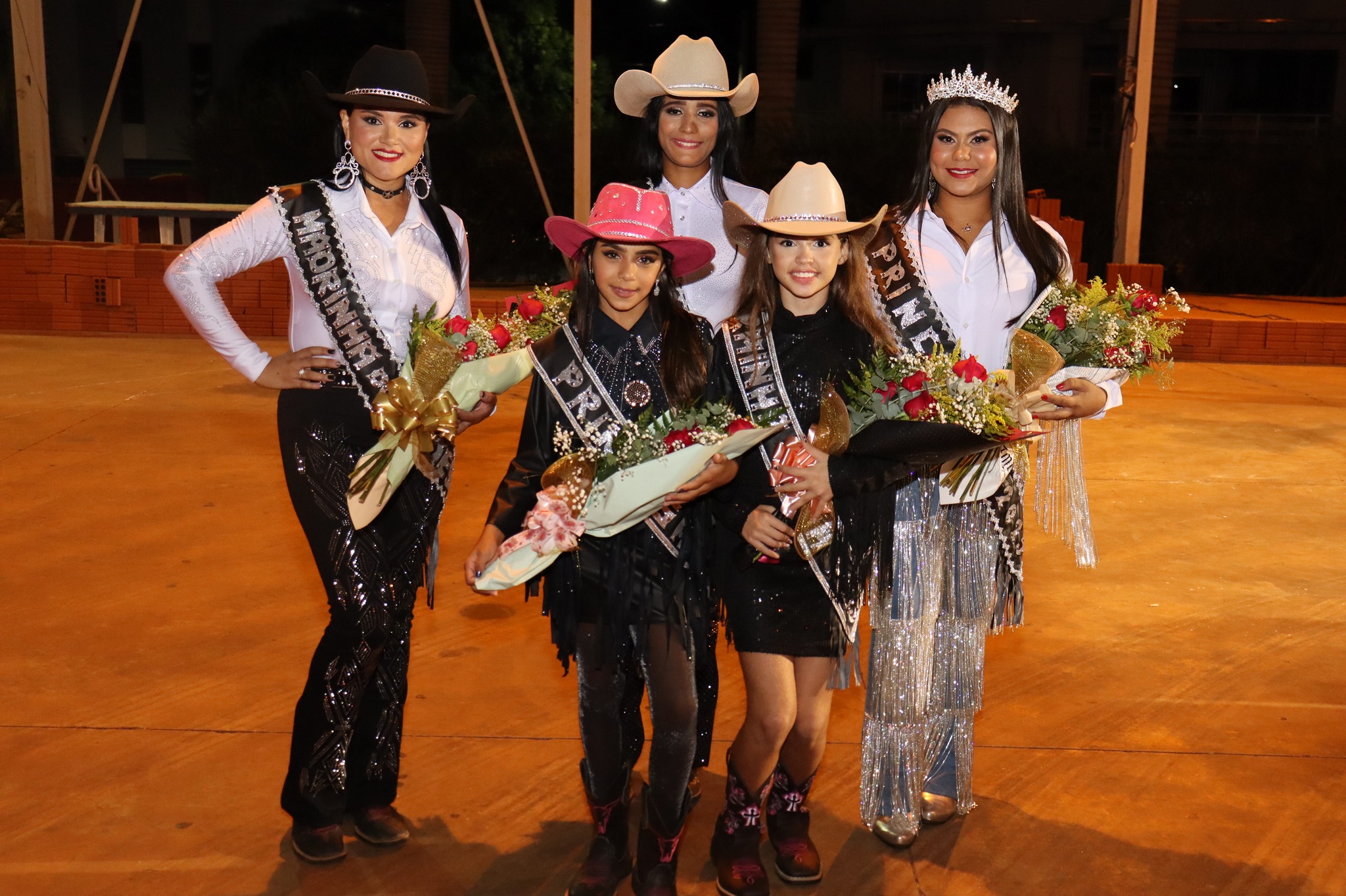 BORACÉIA: DEFINIDA A REALEZA DO 34º BORACÉIA RODEIO SHOW.