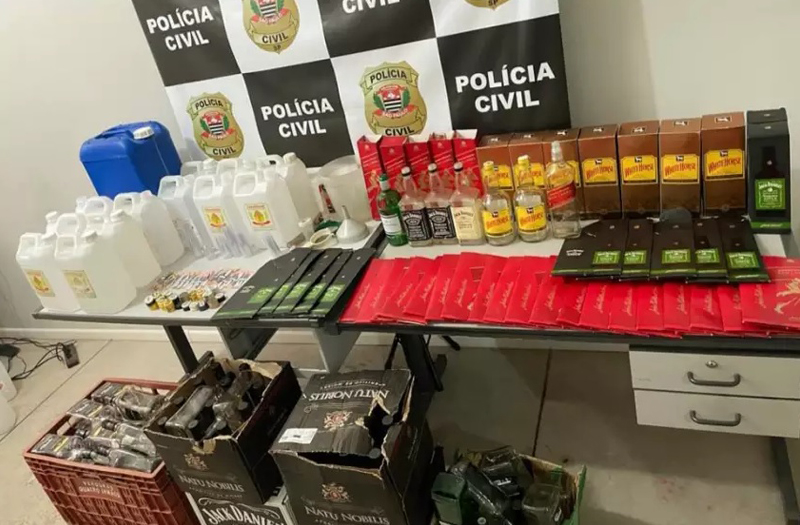BAURU: POLÍCIA PRENDE HOMEM QUE FALSIFICAVA BEBIDAS