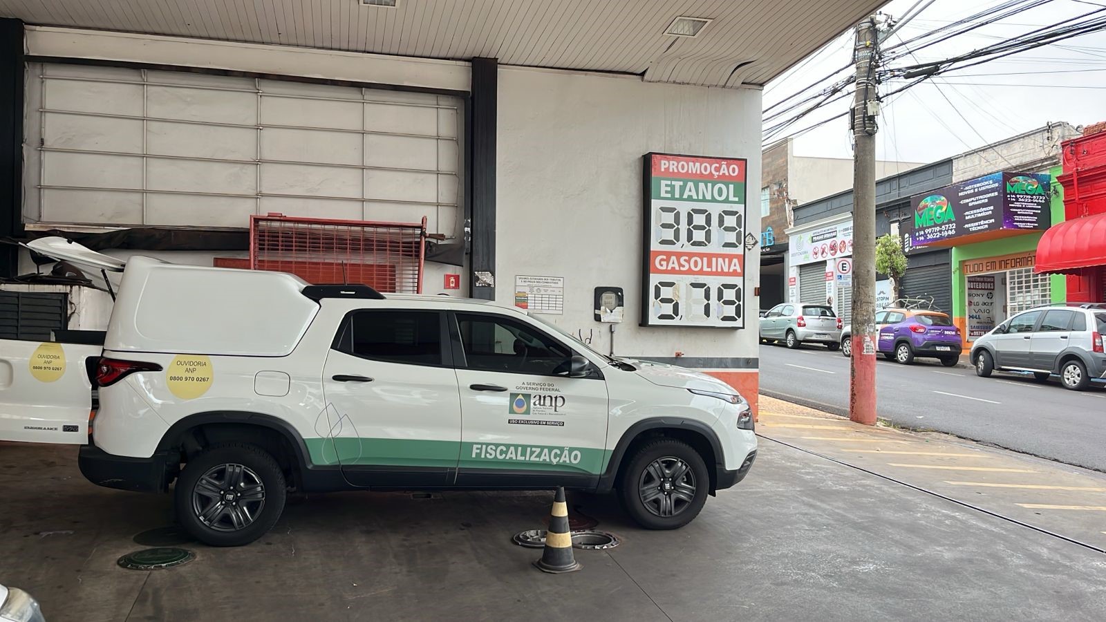 POSTO CLANDESTINO É FECHADO EM JAÚ E RESPONSÁVEL É PRESO POR VENDER COMBUSTÍVEL ADULTERADO