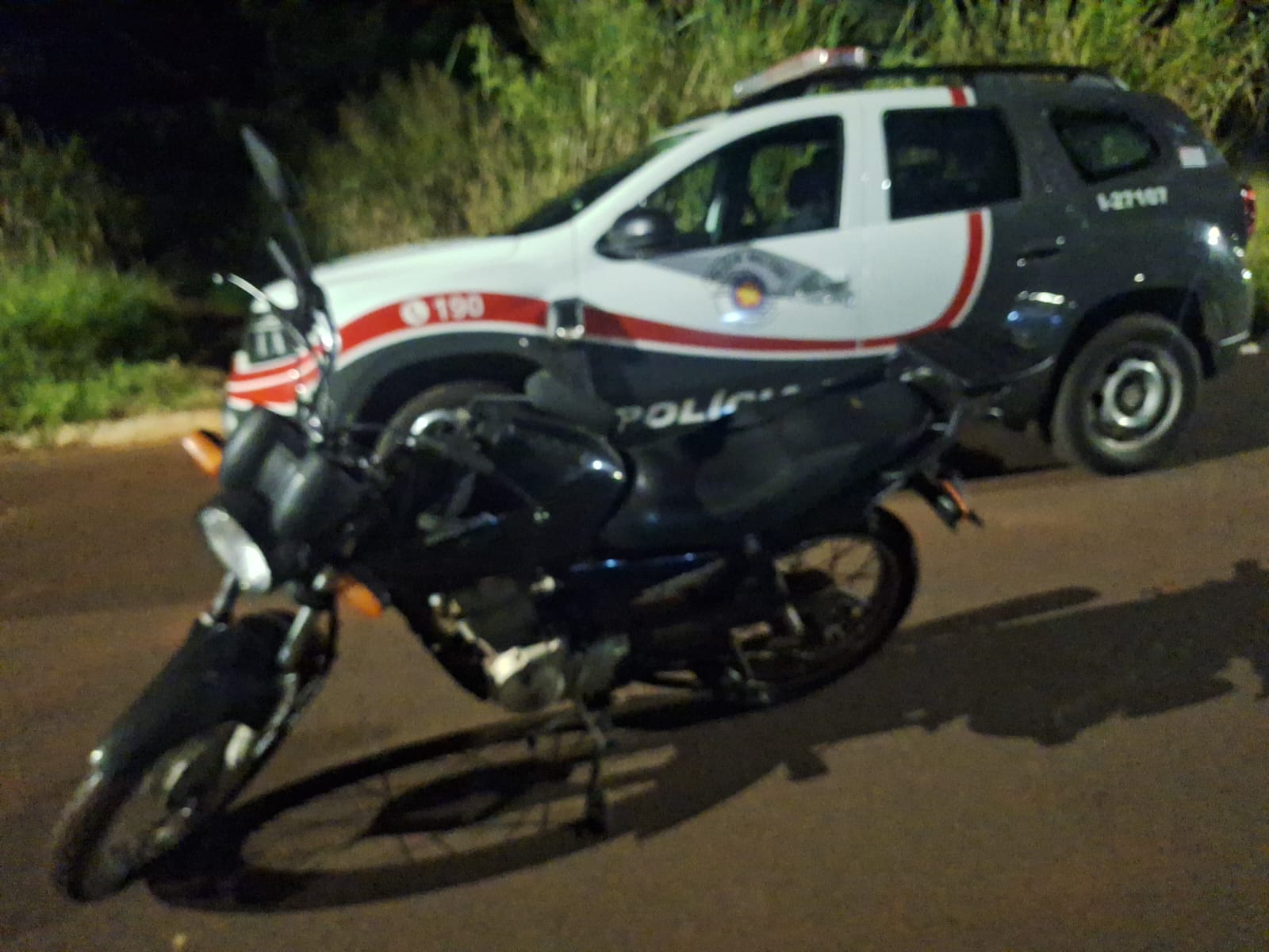 MOTO FURTADA É RECUPERADA EM TEMPO RECORDE PELA POLÍCIA MILITAR EM JAÚ! VEJA COMO A AÇÃO RÁPIDA GARANTIU A DEVOLUÇÃO AO PROPRIETÁRIO