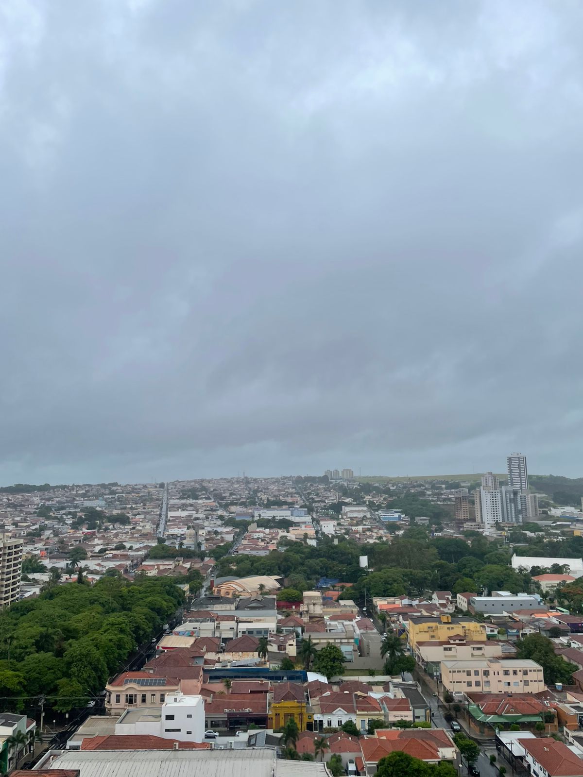 ​ALERTA PARA TEMPESTADES E VENTOS FORTES EM SP: CICLONE EXTRATROPICAL ESTÁ A CAMINHO E NÃO VEM DE BOAS INTENÇÕES!