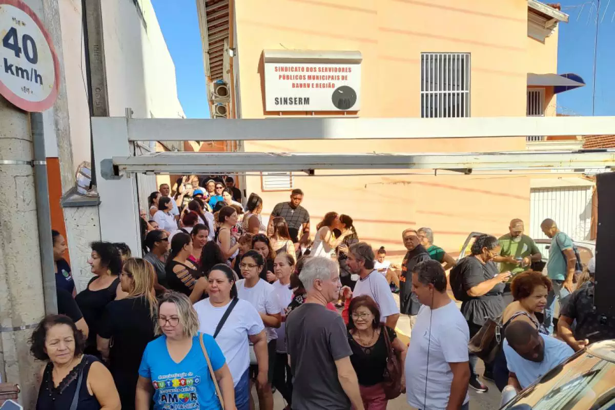 BAURU: APÓS DUAS SEMANAS, GREVE DOS SERVIDORES TERMINA