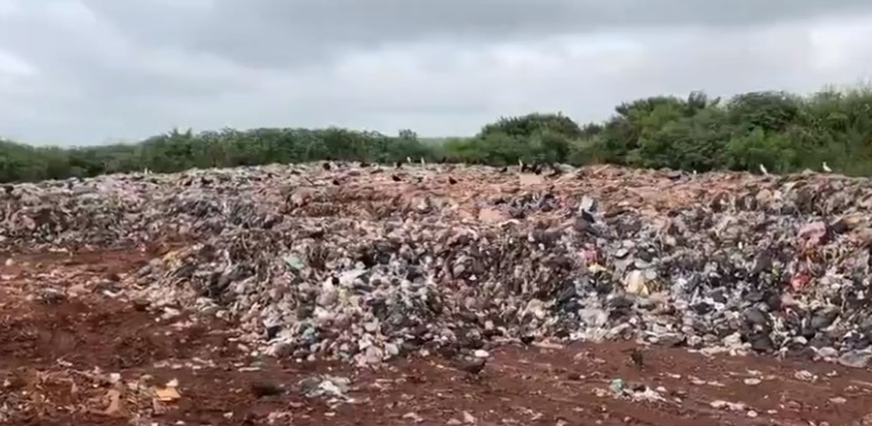 JAÚ: MP ABRE INQUÉRITO PARA APURAR IRREGULARIDADES NO TRANSBORDO DO LIXO DOMÉSTICO