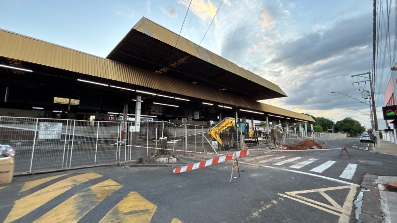 MARÍLIA: PREFEITURA INICIA REFORMA DO TERMINAL URBANO.